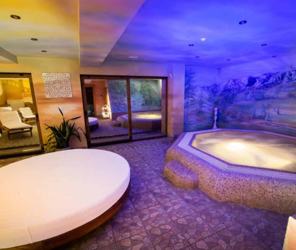Hot tub
